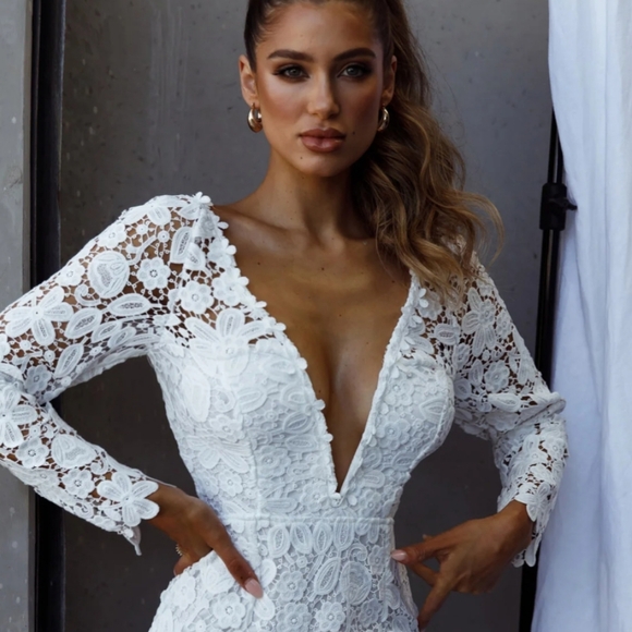 SELFIE LESLIE FIRST DANCE LACE MINI DRESS WHITE - Picture 4 of 16